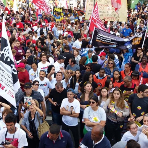 Centrais farão nova greve geral contra reformas no final de junho